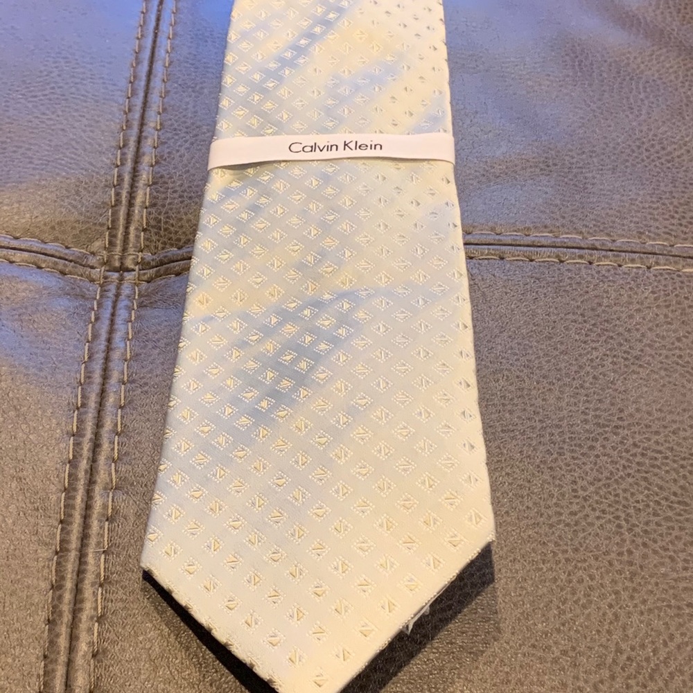 Calvin Klein silk tie - silver with green & blue
